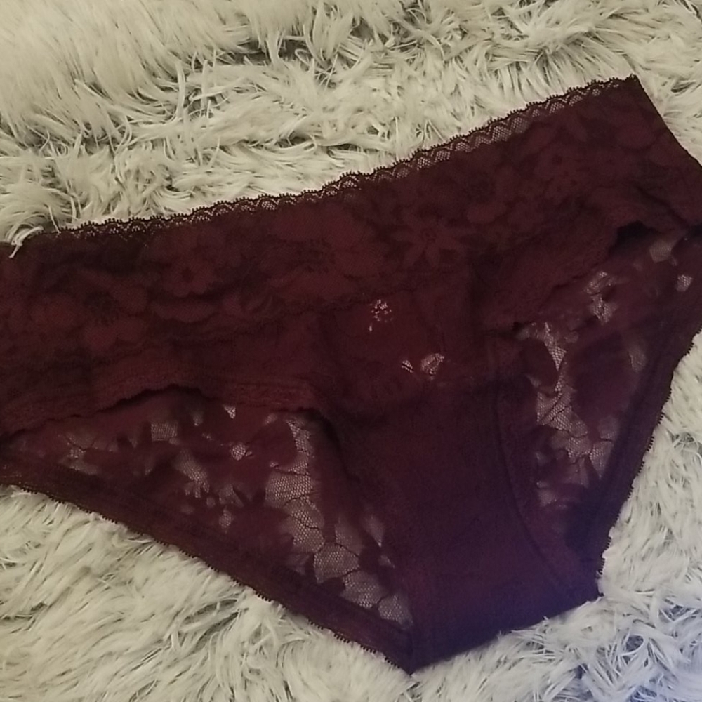 NEW-VS All around lace bikini